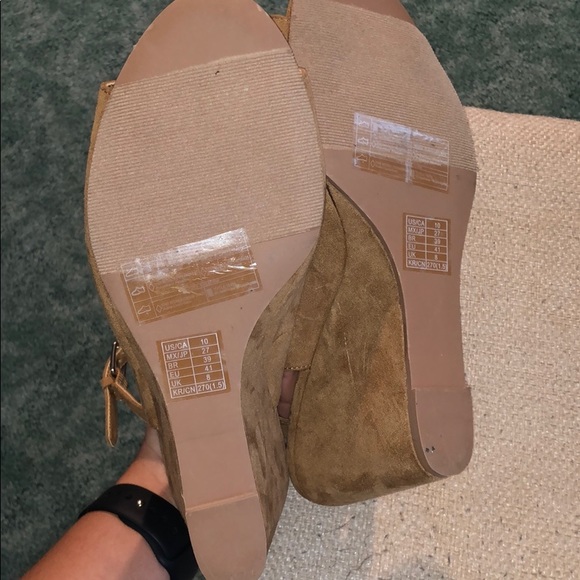 Wedges - Picture 4 of 5